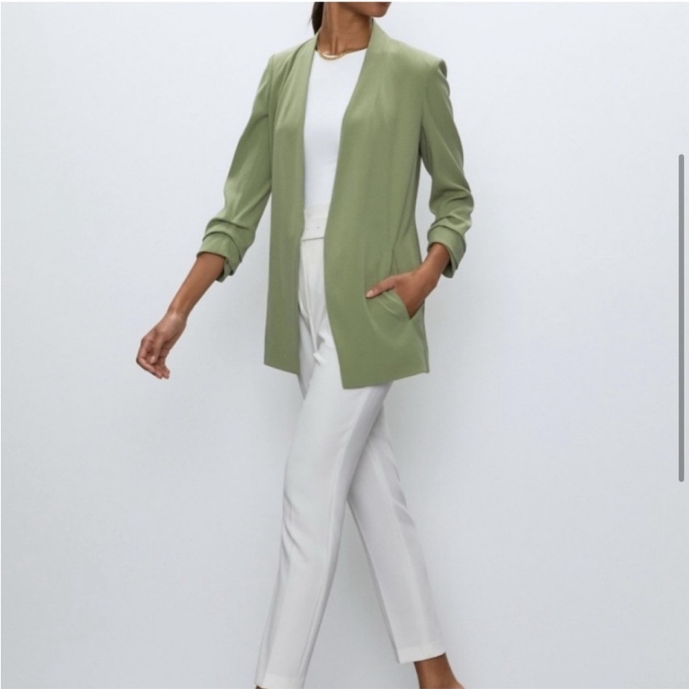Aritzia Olive Green Open-Front Power